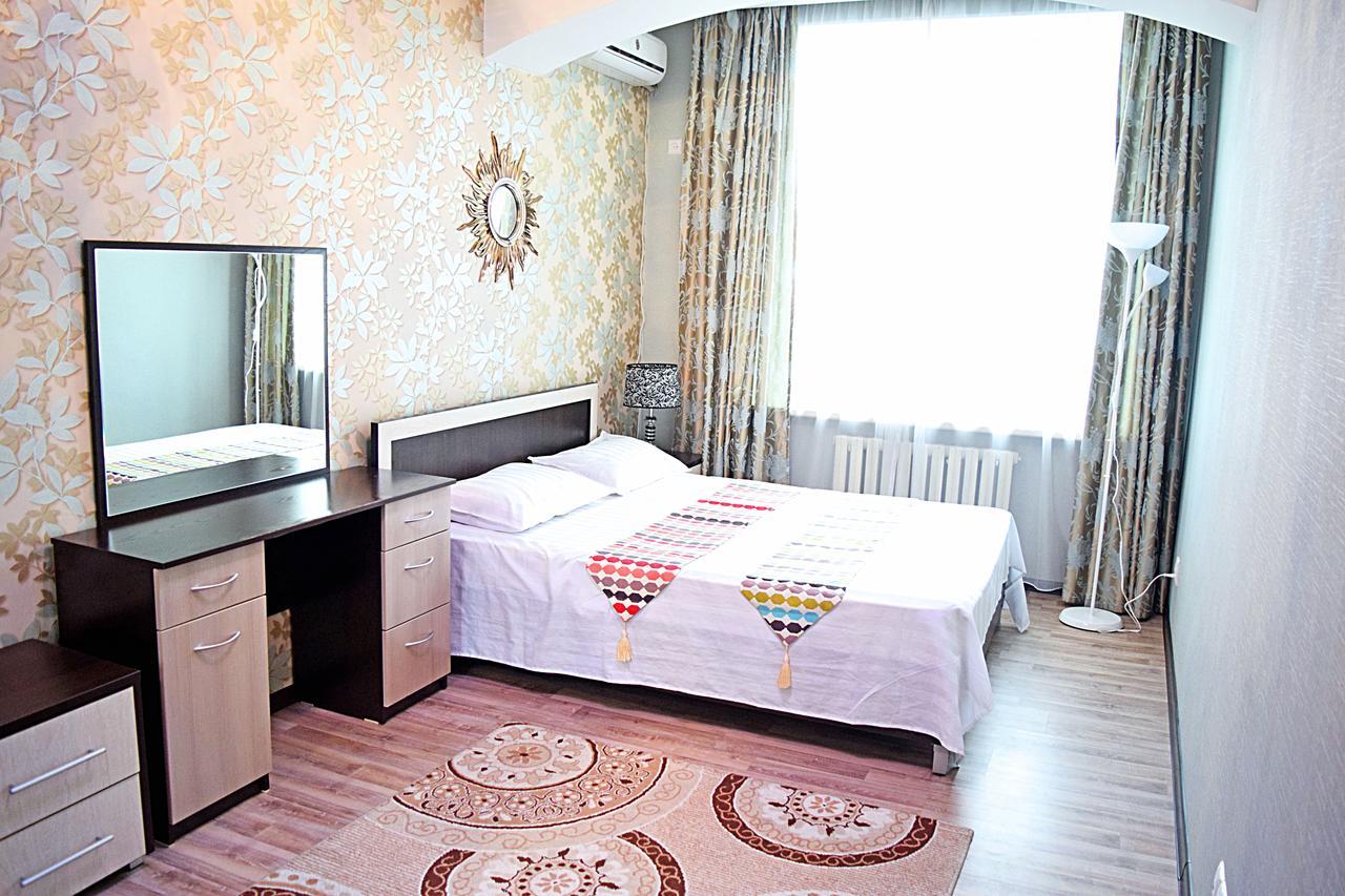 Maximus Apartament บิชเคก ภายนอก รูปภาพ
